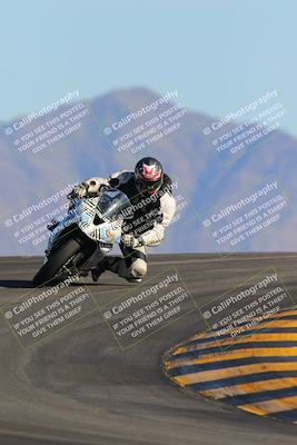 media/Nov-26-2022-TrackXperience (Sat) [[9e3694b821]]/Level 3/Session 6 (Turn 12)/